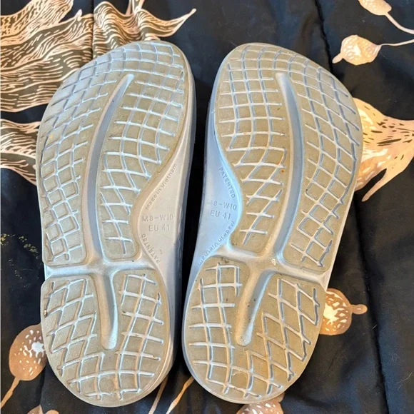 Slides - Picture 2 of 2